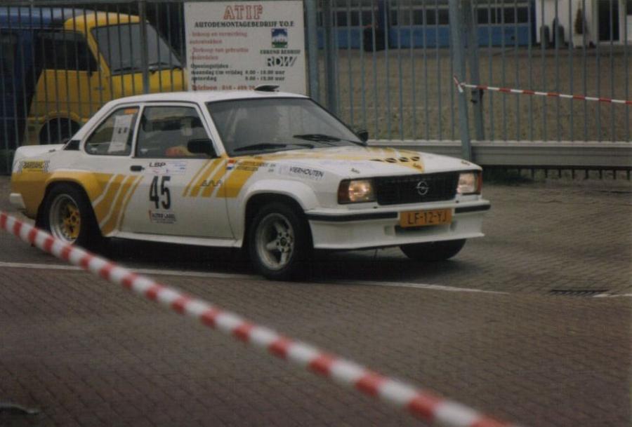  Opel Ascona 400 Rally 1982 года  (фото 8 из 14)